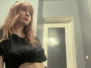 camslut topless KatheSanagustin