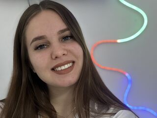 chat livesex KeiraAsti