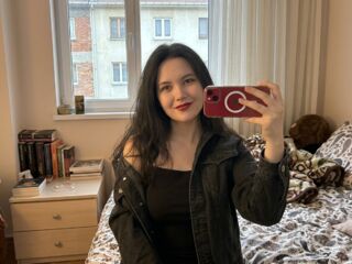 teaser cam KeliCollymore