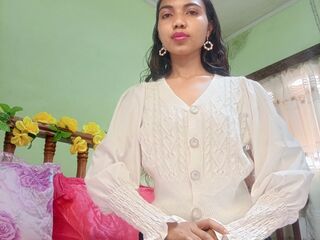 masturbating girl KellyAnder