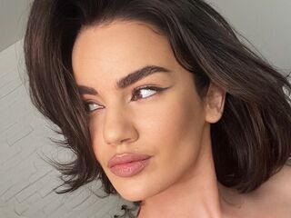 cam girl playing with dildo KiraAngella