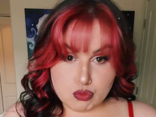 camgirl playing with sextoy LalaShay