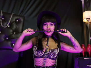 masturbating webcamgirl LanaDoux