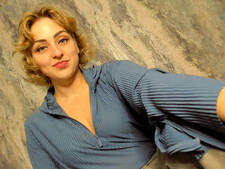 beautiful girl webcam LaureenSulliv