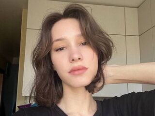 camslut spreading pussy LavondaAlvizo