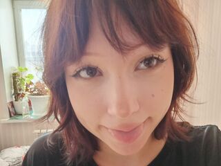 camslut topless LeonaMuchow