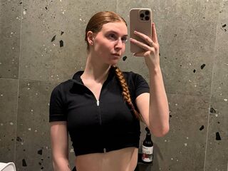 camgirl porn cam LessieNunz