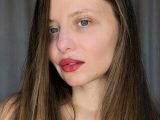 girl topless LiaNeoka