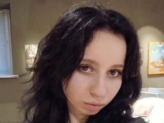 cam whore livesex LoisBenthall