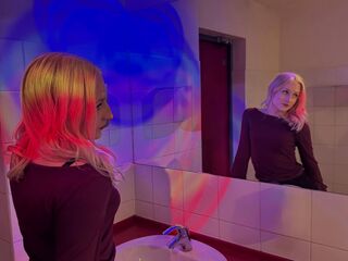 cam girl camsex LucilleWiste