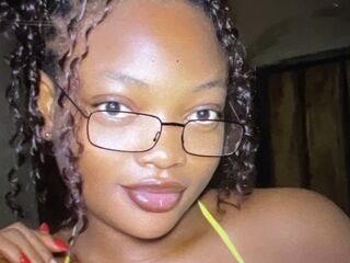 extreme webcam video MakyDina