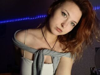 live webcam girl MaudieTuttle