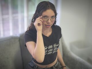 free nude webcam show MelissaSkye