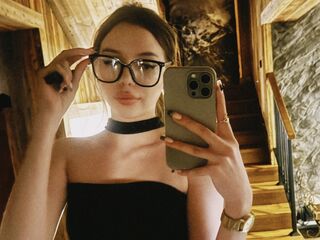 free webcam MiaForester