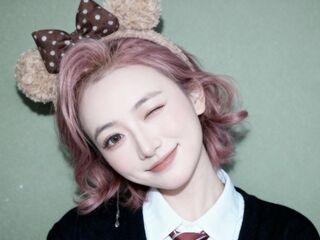 webcamstripper live MiaJohanssons