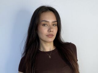 camslut topless MikaelaRotz