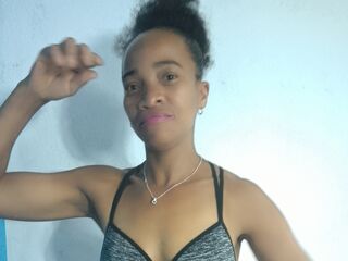 beautiful camgirl MireilleJean