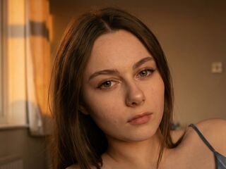 camgirl webcam MireyaElowen