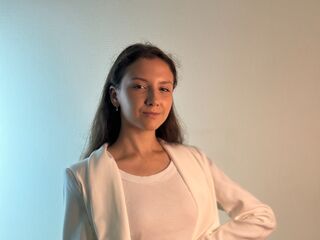 nude camgirl pic MonetPregler