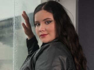 adult videochat NahiaMonet