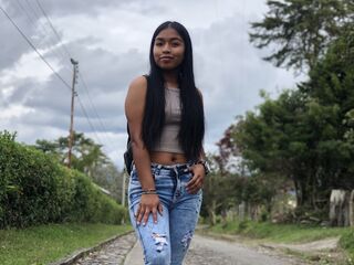 hot cam show NoaMorelli