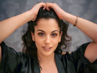 naked camgirl photo OrriHart