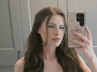 camwhore shaved pussy PearlClaire