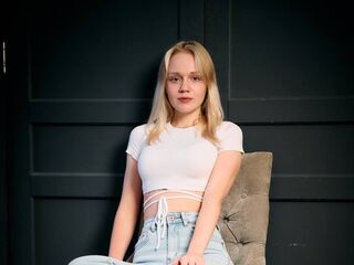 camgirl playing with sex toy PortiaHiggins