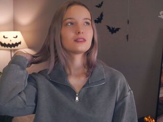 closeup webcam RessieKaua