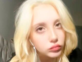 chat room picture RubiAntonakos