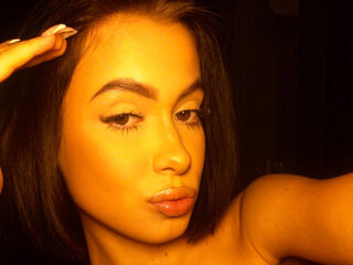 hot girl RuthieMichieli