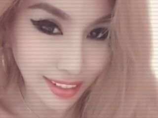 cam show SavannahAnderson