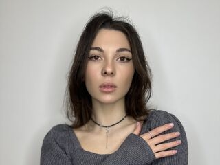 free nude cam SkyeSnow