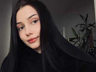 teaser chat TeneshaLaton