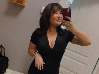 flirt chat room TinaClayburg