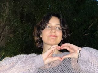 naked webcam girl picture TulaStaines