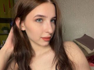naughty camgirl fingering shaved pussy ValeriAgeta