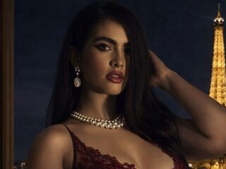 webcam strip tease show VeronicaDiane