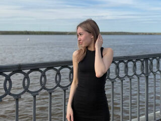 camwhore masturbating with vibrator VictoriaAsh