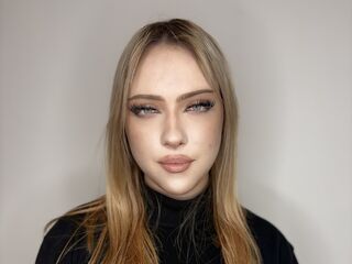 sexy camgirl VirgieJanosek