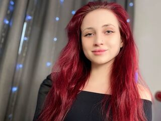 camgirl playing with sextoy YuniseRuber